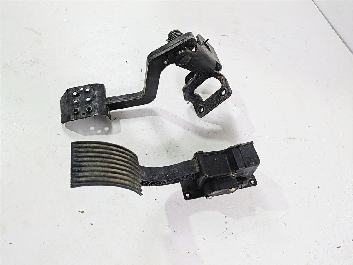 2022 CFMoto Zforce 950 Sport Foot Brake Pedal Lever Set 5HYV-082000-1200 {{ shop.shopifyCountryName }} - Mototech271