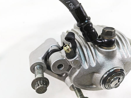2006 Harley Sportster XL1200 Front Brake Caliper + Line & Insert 44121-04A {{ shop.shopifyCountryName }} - Mototech271