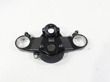 2025 Honda CBR600RR Upper Triple Tree Steering Clamp 53300-MJC-A00 {{ shop.shopifyCountryName }} - Mototech271