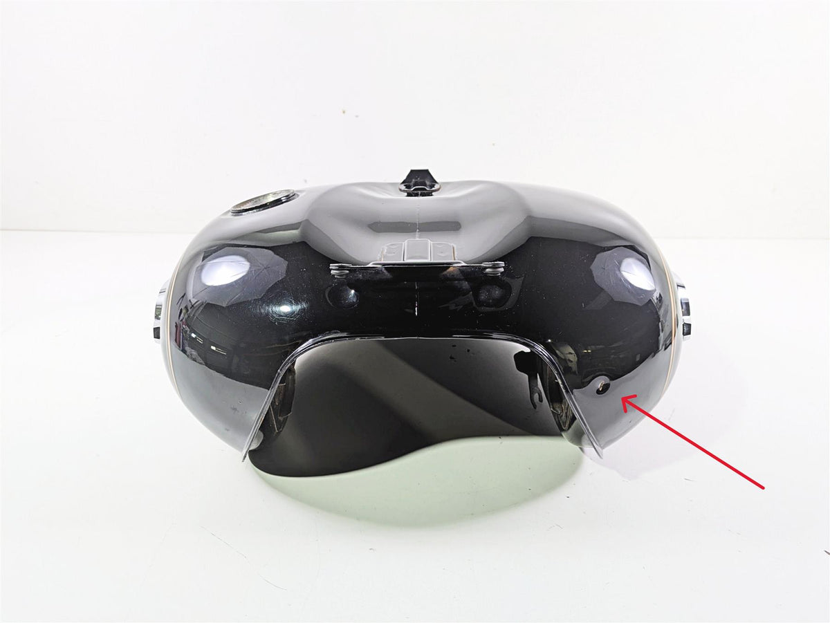 2004 Suzuki VL800 Intruder Volusia Fuel Gas Tank 44110-41F00-13L {{ shop.shopifyCountryName }} - Mototech271