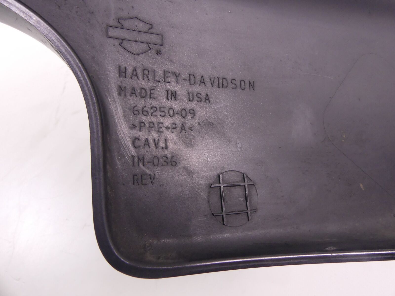 2009 Harley Touring FLHTCU Electra Glide Side Cover Fairing Set 66670-09BHY {{ shop.shopifyCountryName }} - Mototech271