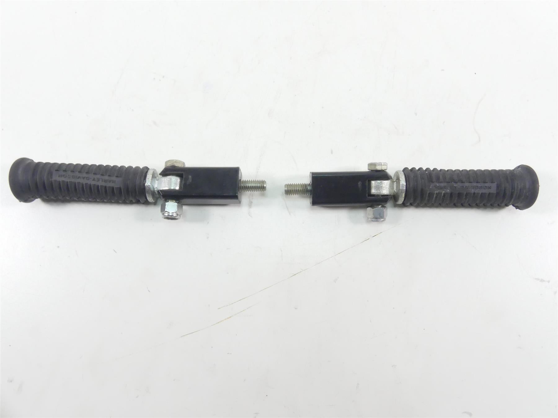 2003 Harley Sportster XL1200 C 100th Anniv Passenger Foot Peg Set 50615-83 {{ shop.shopifyCountryName }} - Mototech271