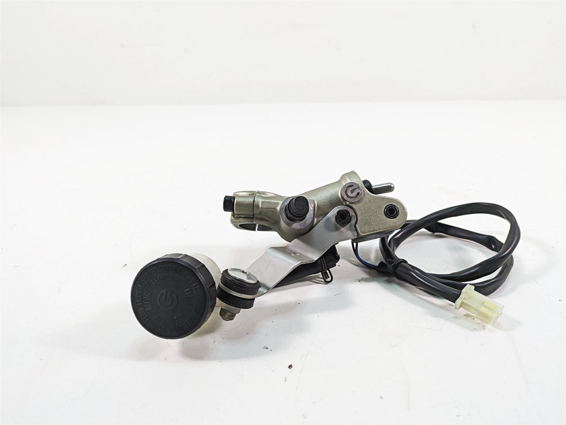 2011 Ducati Hypermotard 1100 Evo SP Brembo Clutch Radial Master Cylind 63040412A {{ shop.shopifyCountryName }} - Mototech271
