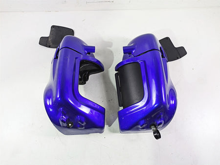 2011 Harley Touring FLHTCUSE CVO E-Glide Lower Leg Fairing Set 57100091 57100092 {{ shop.shopifyCountryName }} - Mototech271