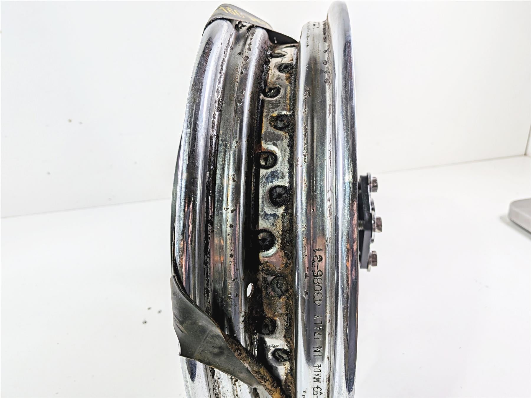 1996 Harley FLSTC Softail Heritage Rear Wheel Rim 16x3 40975-86 {{ shop.shopifyCountryName }} - Mototech271