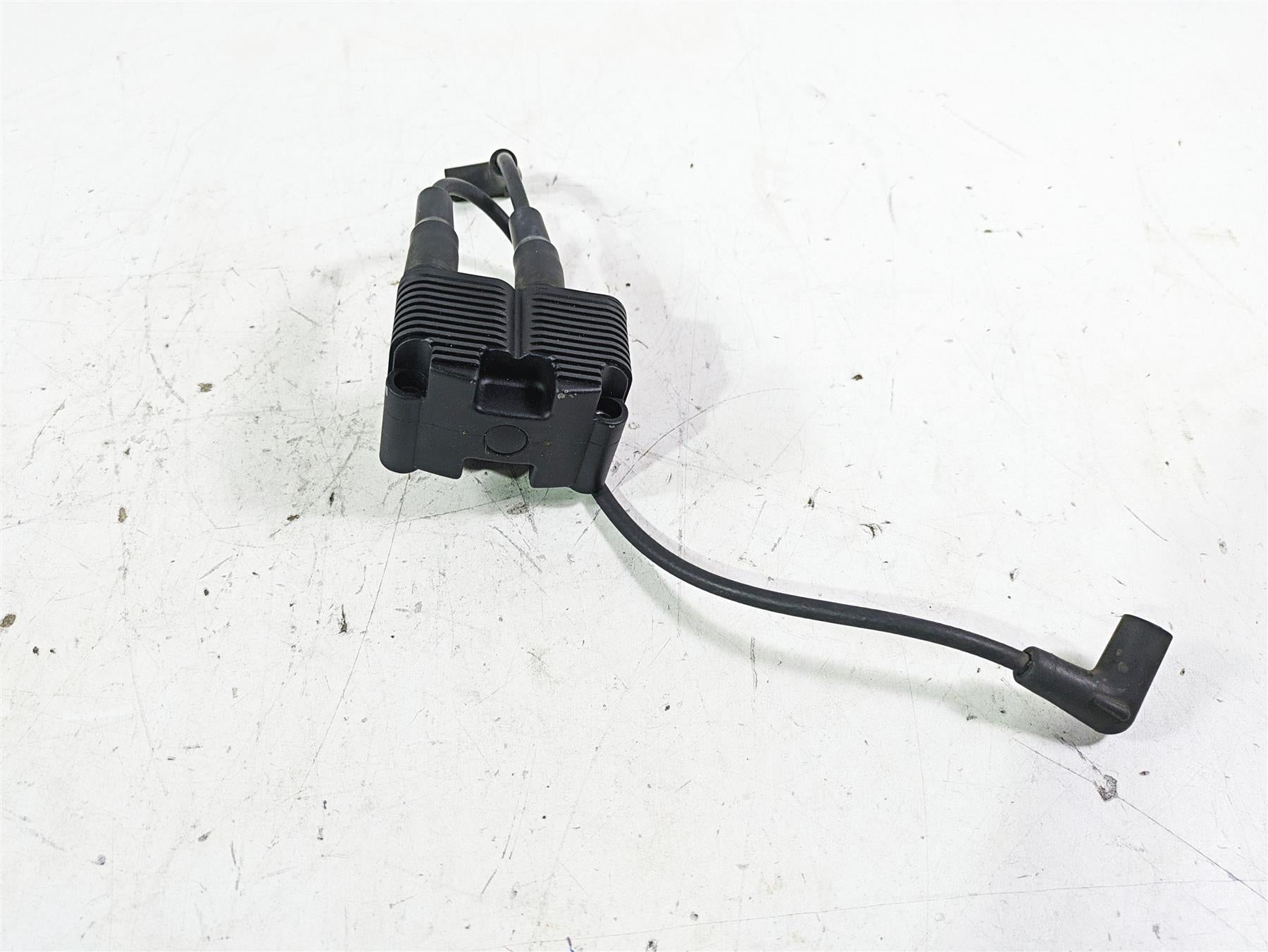 2002 Harley FLSTC Softail Heritage Classic Ignition Coil Wires Plug Set 31655-99 {{ shop.shopifyCountryName }} - Mototech271