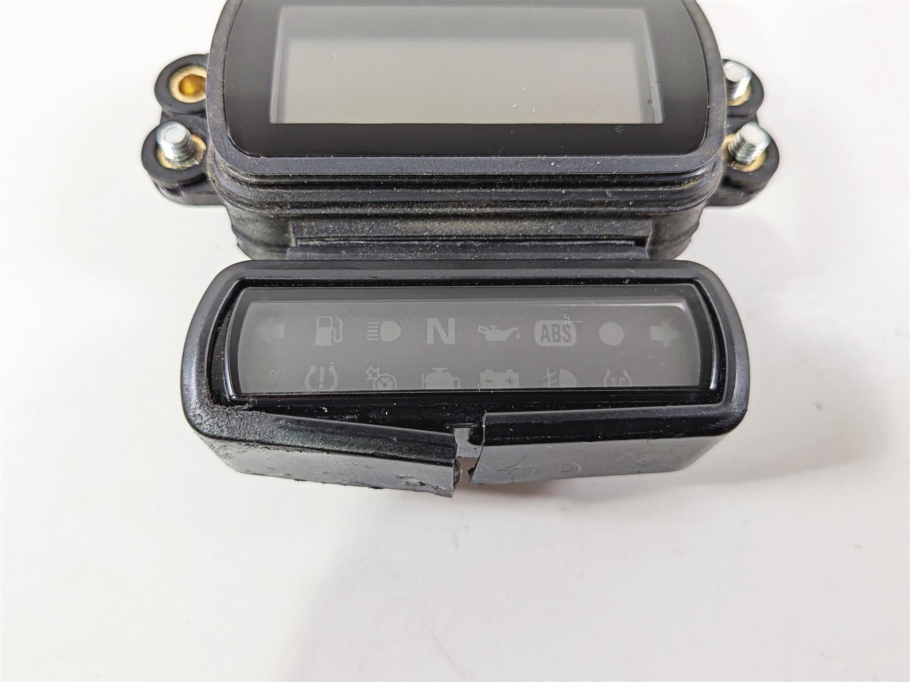 2024 Harley Softail FXLRST Low Rider Speedometer Gauge 3k Only - Read 70900651B {{ shop.shopifyCountryName }} - Mototech271