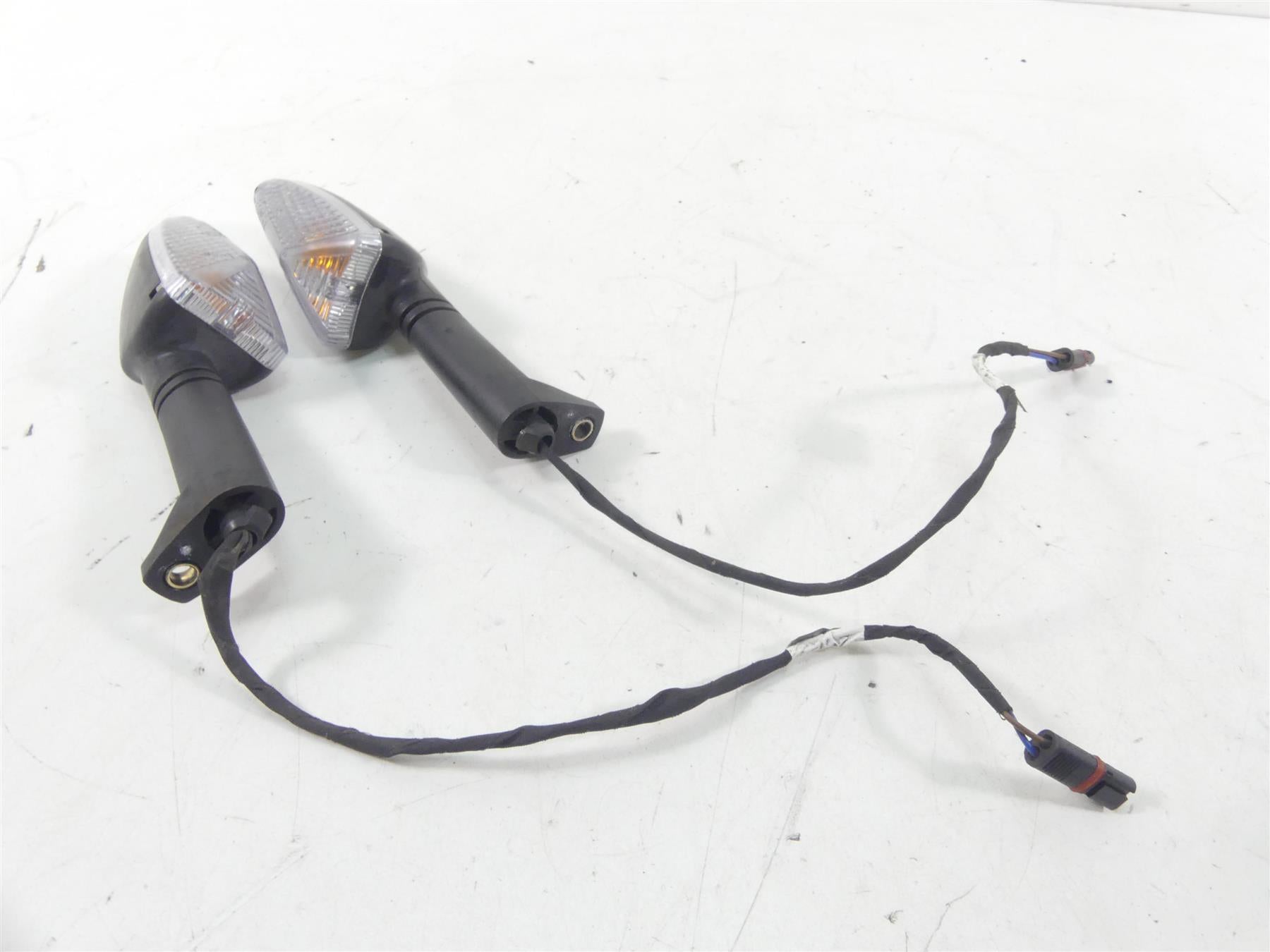 2017 BMW R1200GS GSW K50 Front Blinker Turn Signal Set 63138534355 63138534354 {{ shop.shopifyCountryName }} - Mototech271