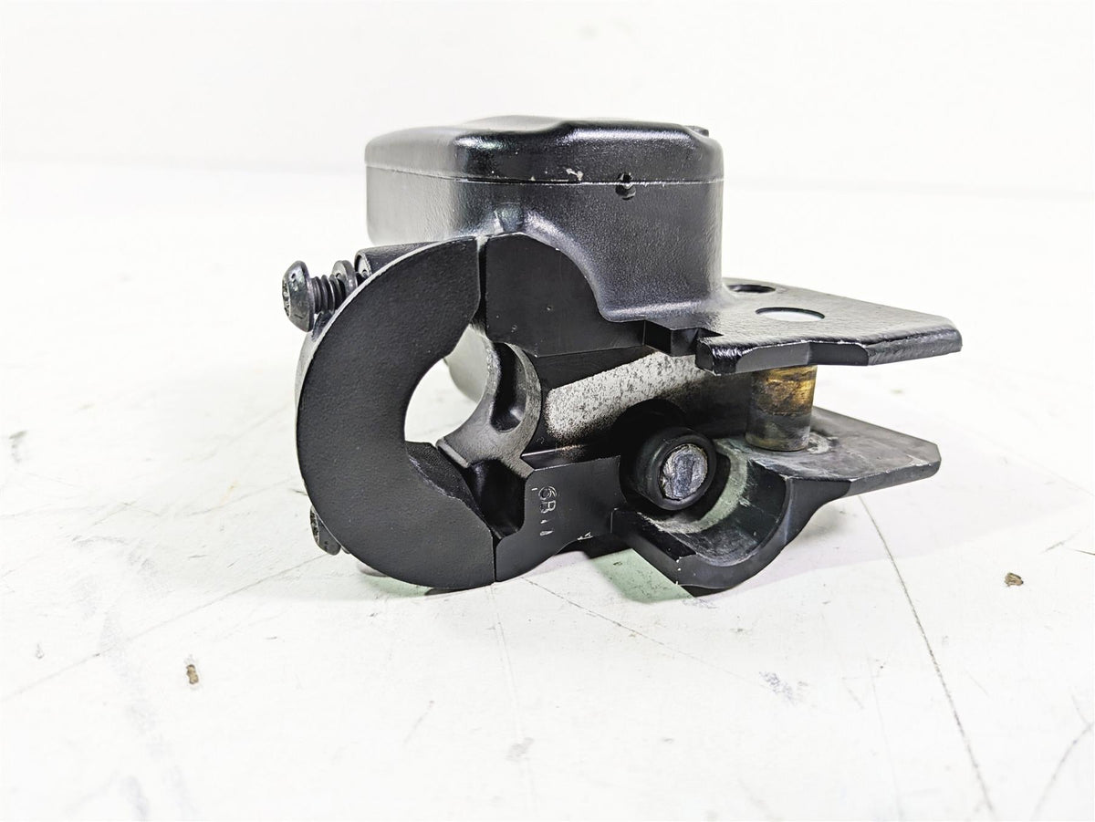 2016 Harley FLSTC Softail Heritage Front Brake Master Cylinder 41700233 {{ shop.shopifyCountryName }} - Mototech271