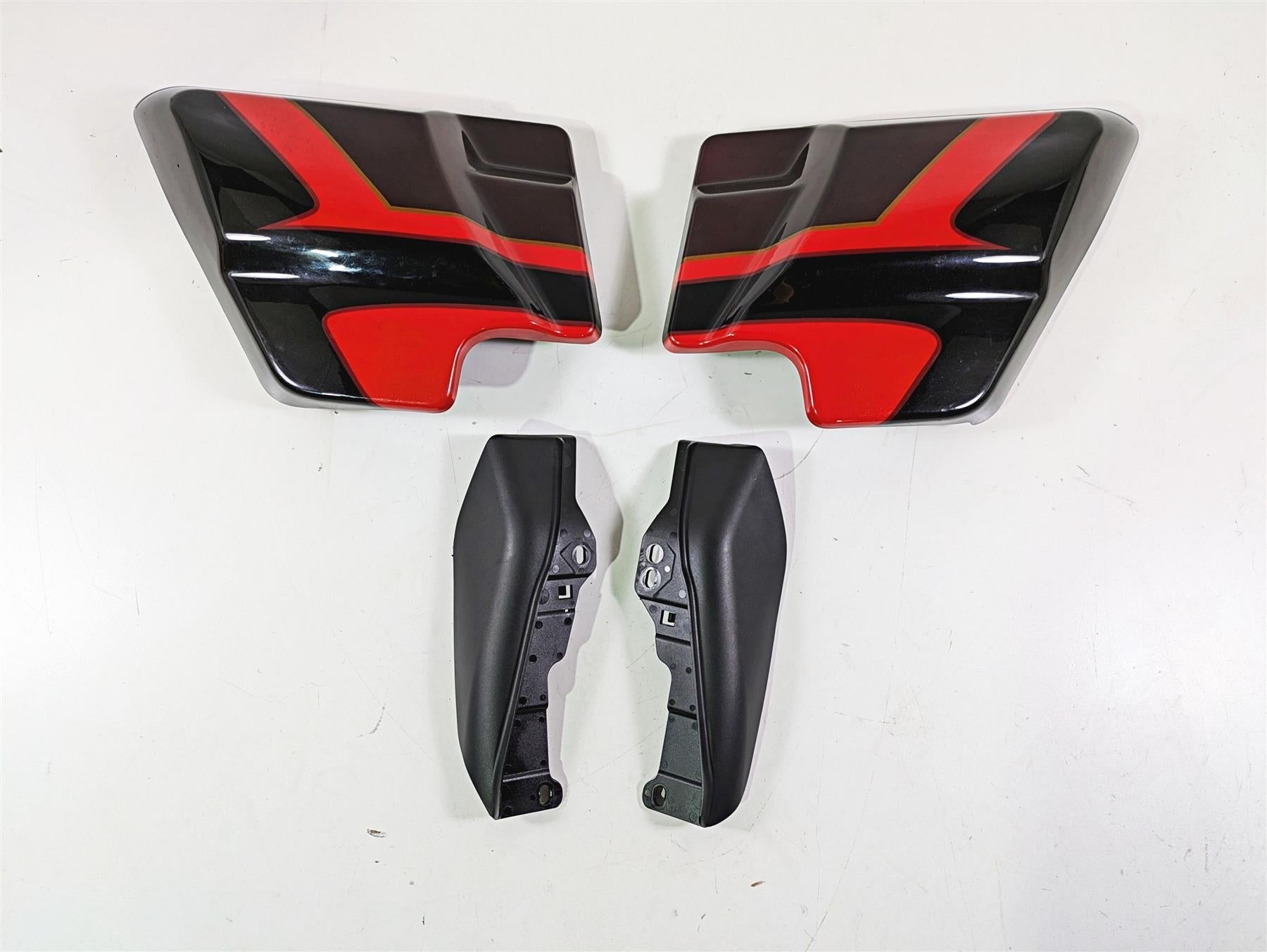 2017 Harley Touring FLHTKSE CVO E-Glide Side Cover Wind Deflector Set 66048-09A {{ shop.shopifyCountryName }} - Mototech271