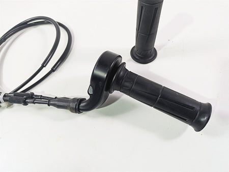 2016 Kawasaki ZX10R Ninja Throttle Grip & Cables Set 32099-0766 {{ shop.shopifyCountryName }} - Mototech271