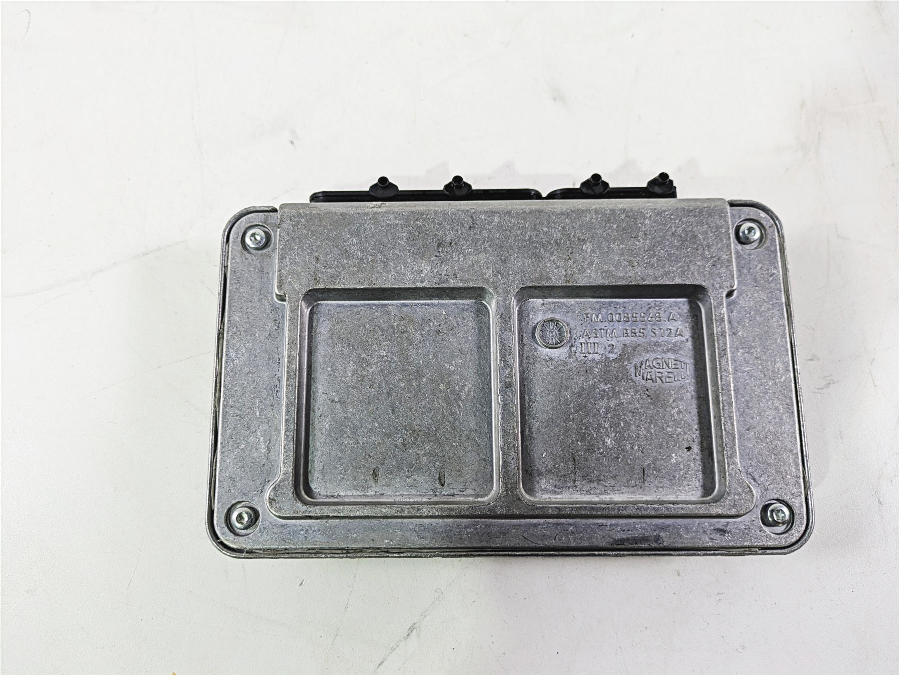 2013 Ducati Hyperstrada 821 Cdi Ecu Engine Control Module 28642271A {{ shop.shopifyCountryName }} - Mototech271