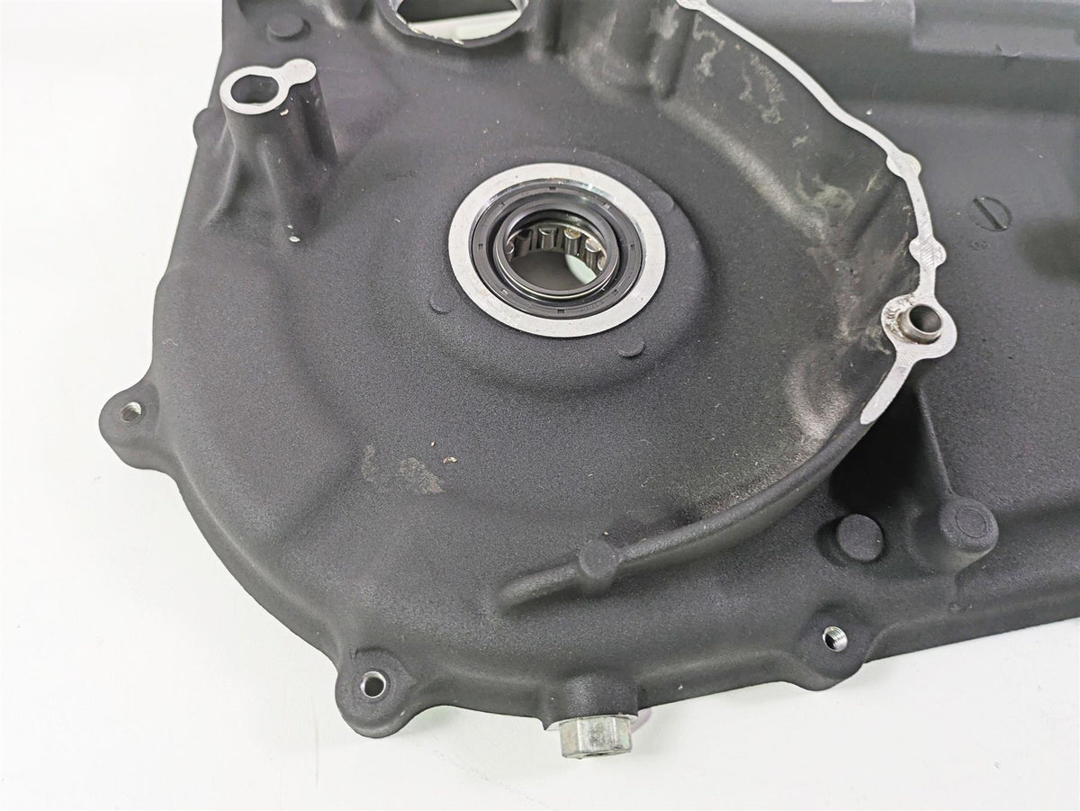 2010 Harley Dyna FXDB Street Bob Inner Primary Drive Clutch Cover 60681-06B {{ shop.shopifyCountryName }} - Mototech271