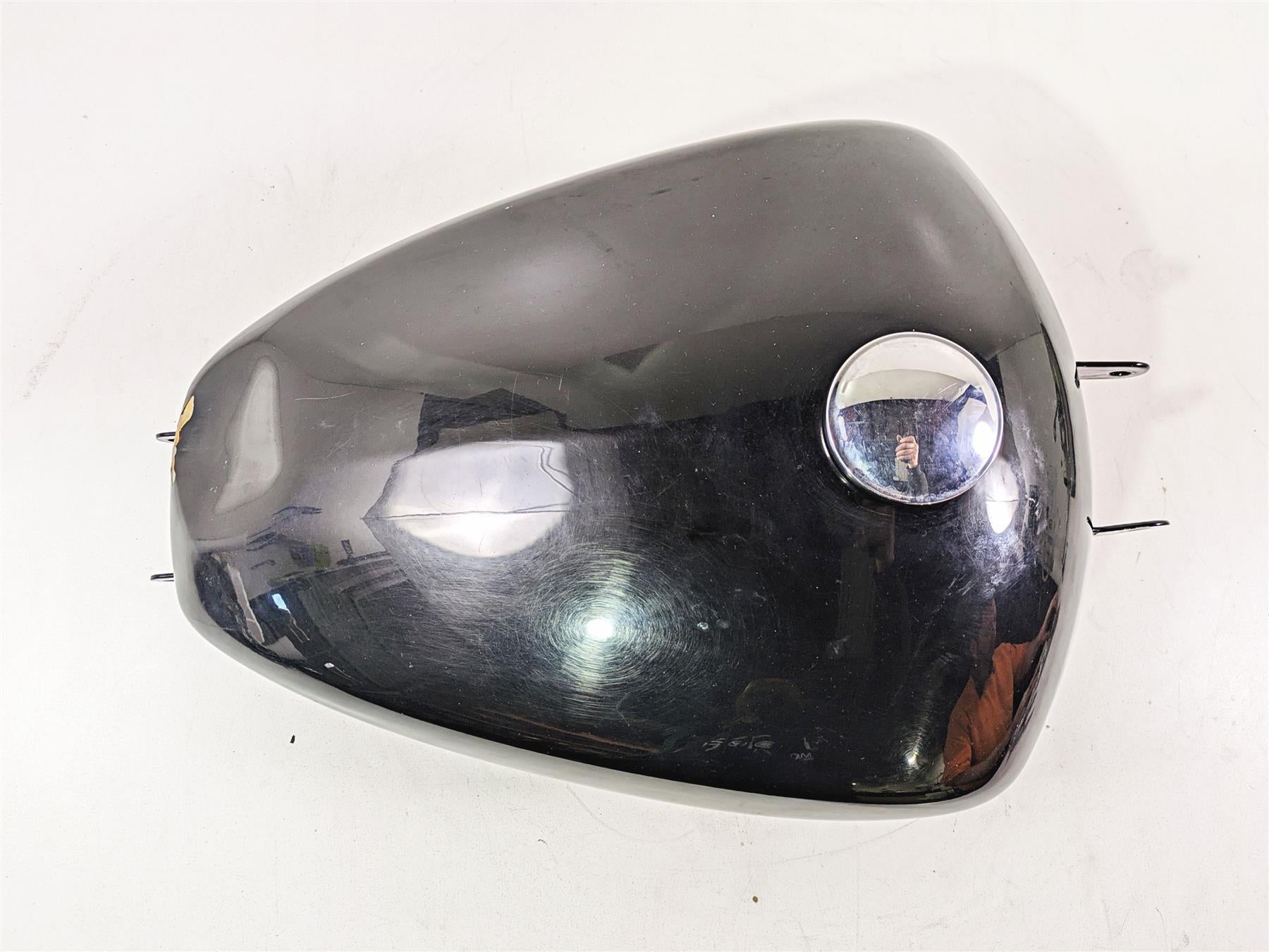 2020 Harley Softail FXST Standard Fuel Gas Petrol Tank - Dent 61000673 {{ shop.shopifyCountryName }} - Mototech271