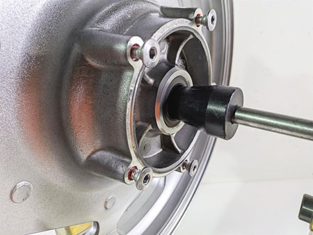 2008 Kawasaki VN1600 Vulcan Nomad Straight 16x3 Front Wheel Rim 41073-0031 {{ shop.shopifyCountryName }} - Mototech271