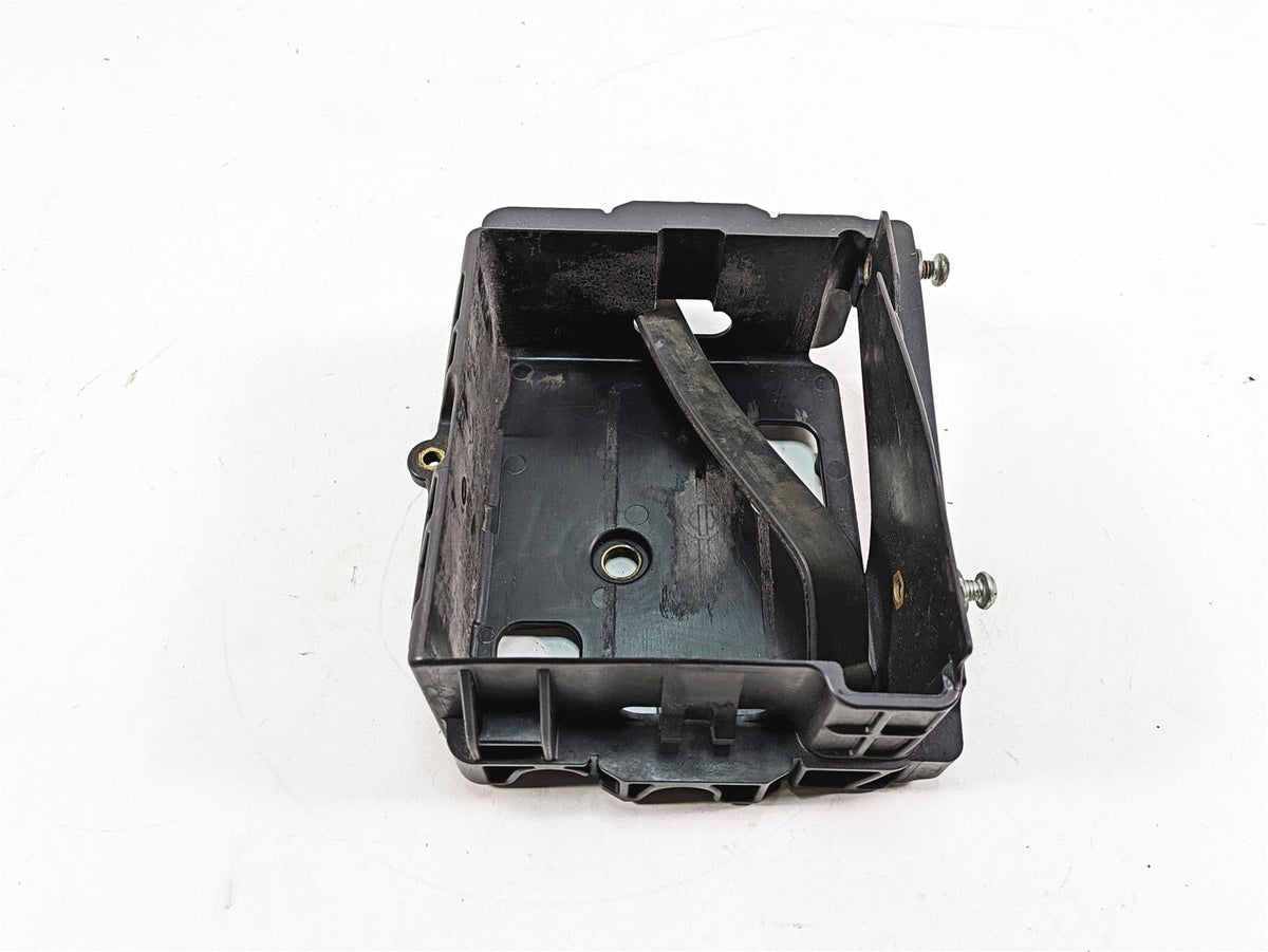 2009 Harley FXDC Dyna Super Glide Custom Lower Battery Tray Stay -Read 70379-06A {{ shop.shopifyCountryName }} - Mototech271