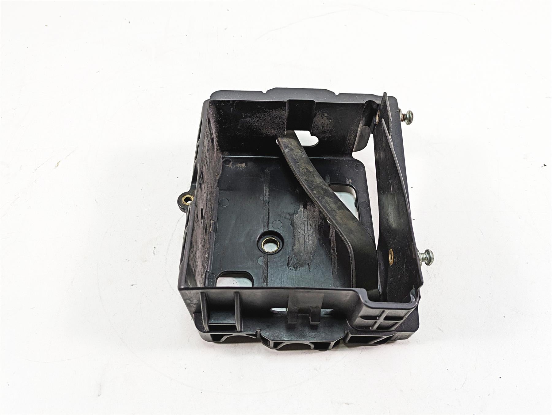 2009 Harley FXDC Dyna Super Glide Custom Lower Battery Tray Stay -Read 70379-06A {{ shop.shopifyCountryName }} - Mototech271