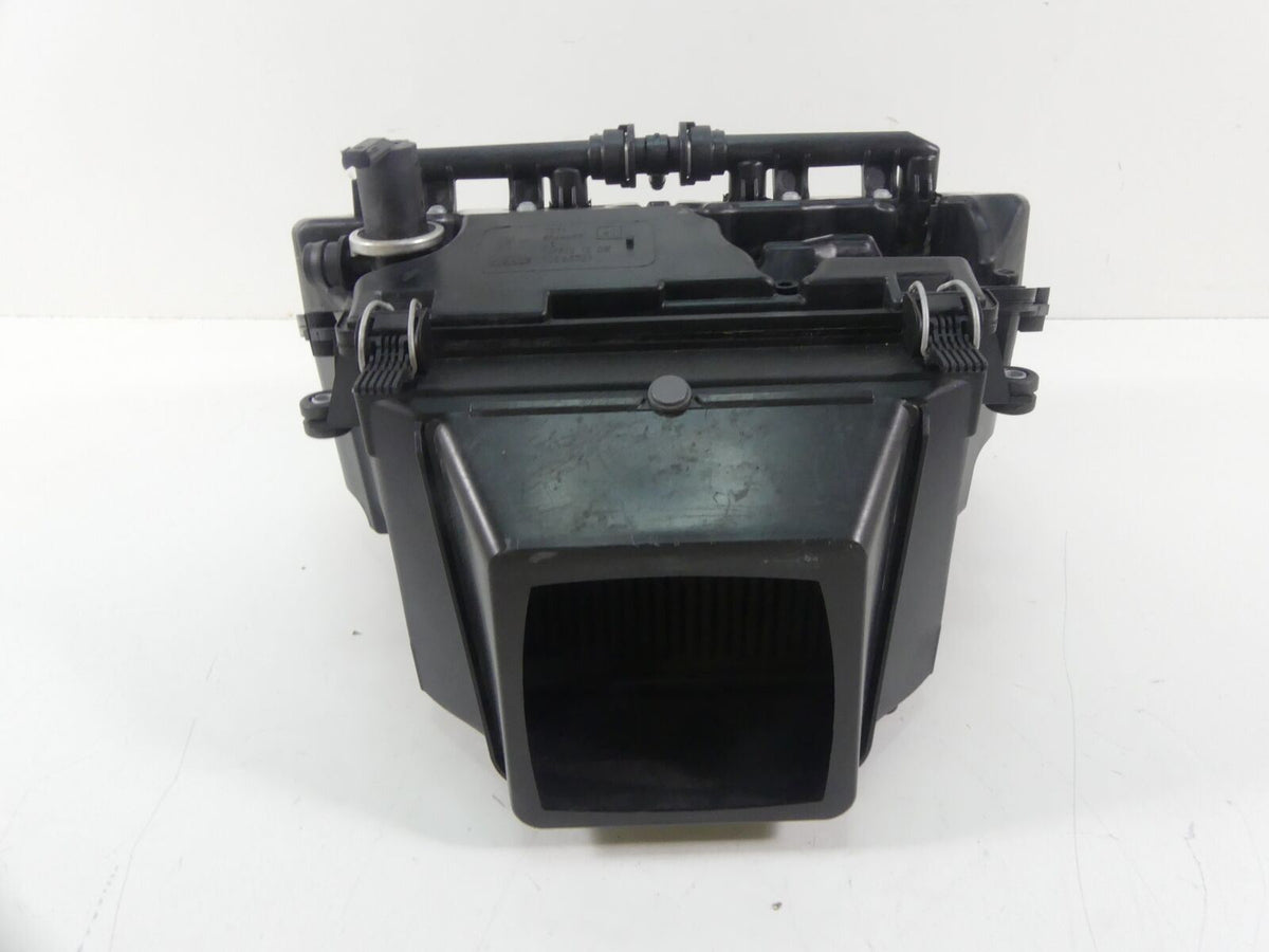 2018 BMW S1000XR K49 Air Filter Breather Cleaner Box Duct Inlet Set 13718544689 {{ shop.shopifyCountryName }} - Mototech271