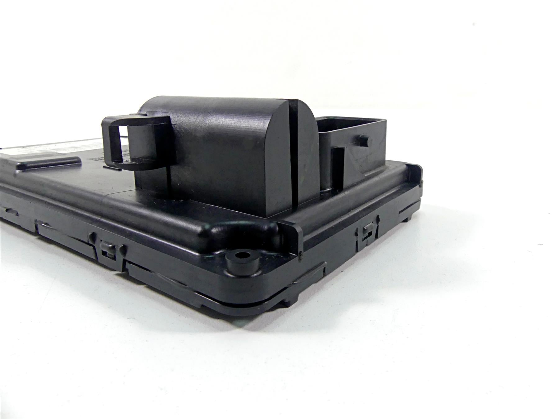 2014 Harley FXDL Dyna Low Rider Bcm Base X-Axis Body Control Module 69992-12A {{ shop.shopifyCountryName }} - Mototech271