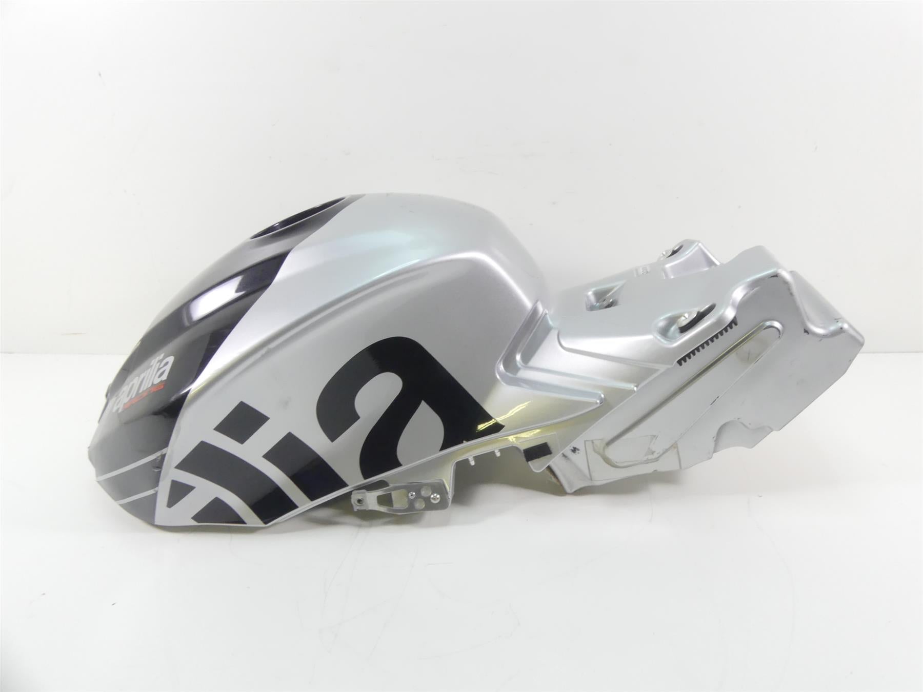 2019 Aprilia Tuono V4 RR Factory Fuel Gas Petrol Tank Reservoir 2H003043500Z3 {{ shop.shopifyCountryName }} - Mototech271