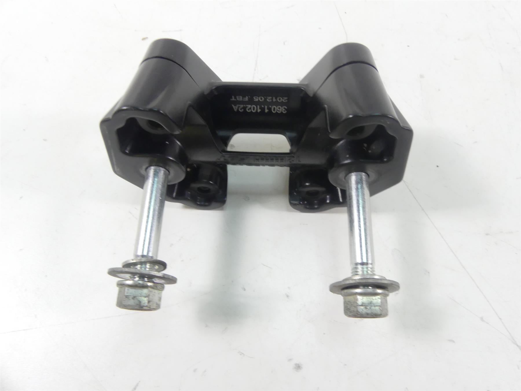 2013 Ducati Streetfighter 848 Handlebar Handle Bar Riser Holder Set 36011351AA {{ shop.shopifyCountryName }} - Mototech271