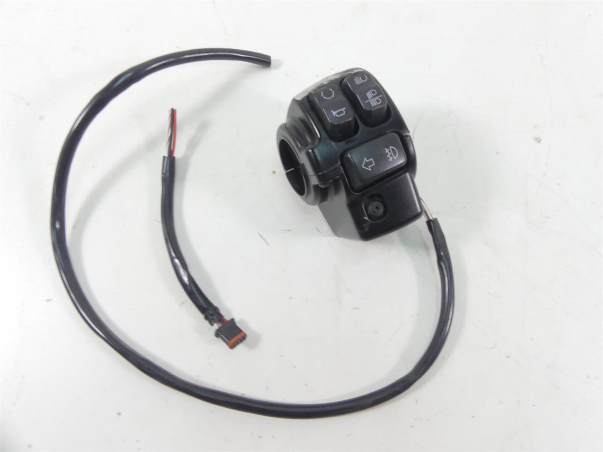 2018 Harley FLHC Softail Heritage Left Hand Control Switch - Read 71500470 {{ shop.shopifyCountryName }} - Mototech271