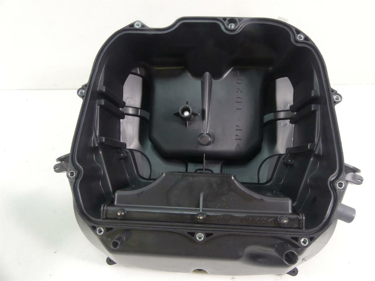 2020 Yamaha VMX17 1700 Air Box Filter Breather Cleaner Set 2S3-14411-00-00 {{ shop.shopifyCountryName }} - Mototech271