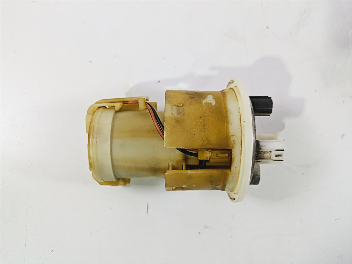2007 Yamaha XVS1300 V-Star Denso Fuel Gas Petrol Pump -Tested 3D8-13907-00 {{ shop.shopifyCountryName }} - Mototech271
