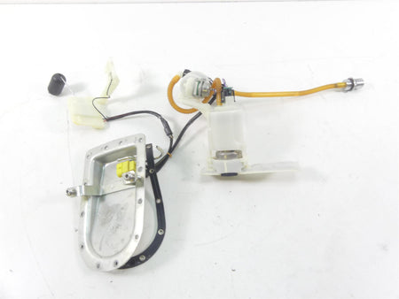 2014 Harley Dyna FXDF Fat Bob Fuel Gas Petrol Pump & Sending Unit 75218-04D {{ shop.shopifyCountryName }} - Mototech271