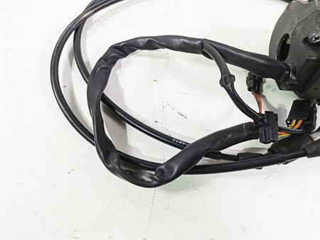 2008 Suzuki GSXR600 Right Hand Start Kill Throttle Control Switch 37200-21H01 {{ shop.shopifyCountryName }} - Mototech271