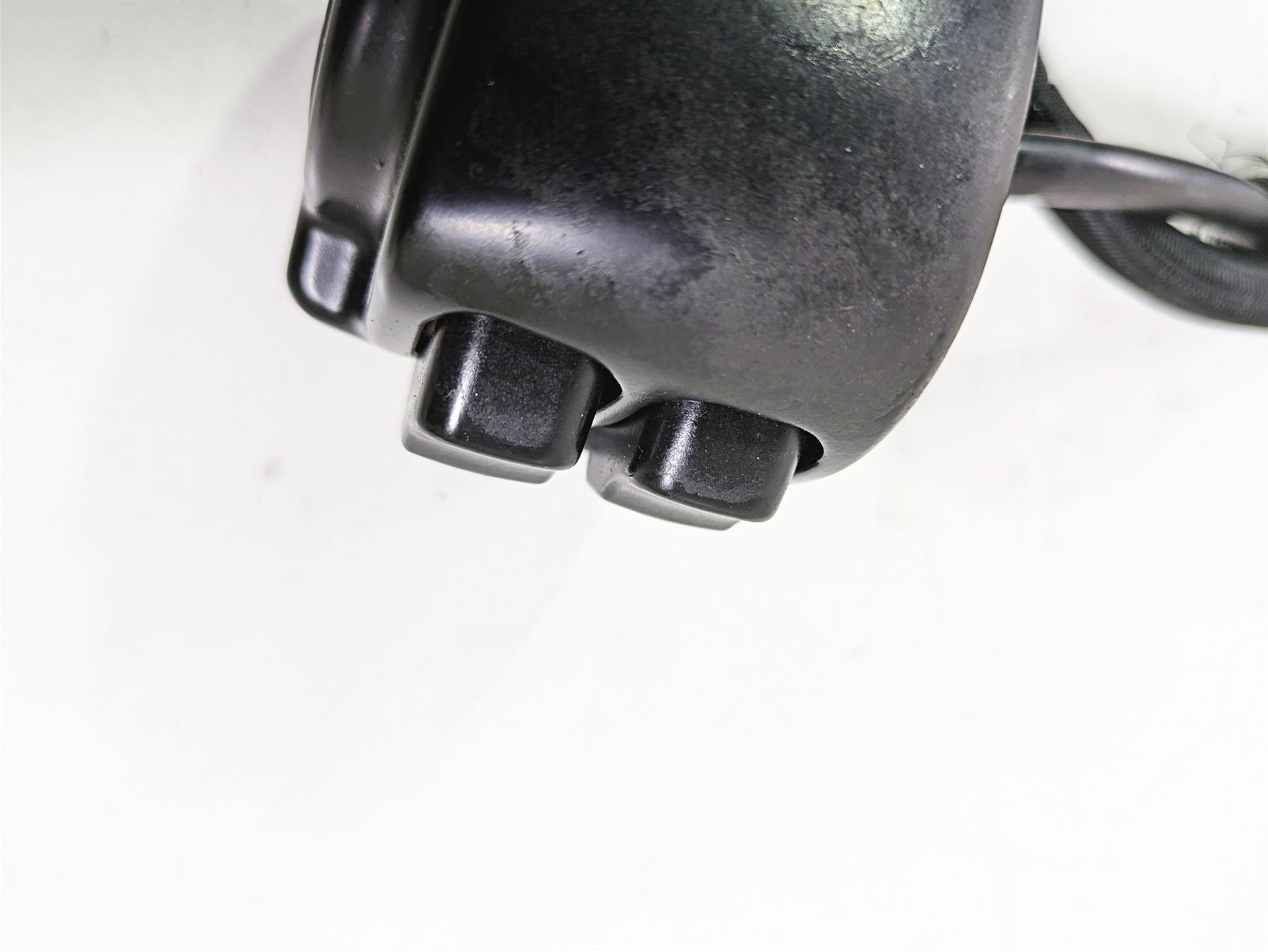 2016 Harley FXDL Dyna Low Rider Left Hand Control Switch - Read 71500372 {{ shop.shopifyCountryName }} - Mototech271
