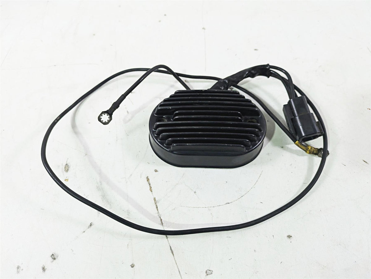 2004 Harley Softail FLSTF Fat Boy Rectifier Voltage Regulator 74540-01 {{ shop.shopifyCountryName }} - Mototech271