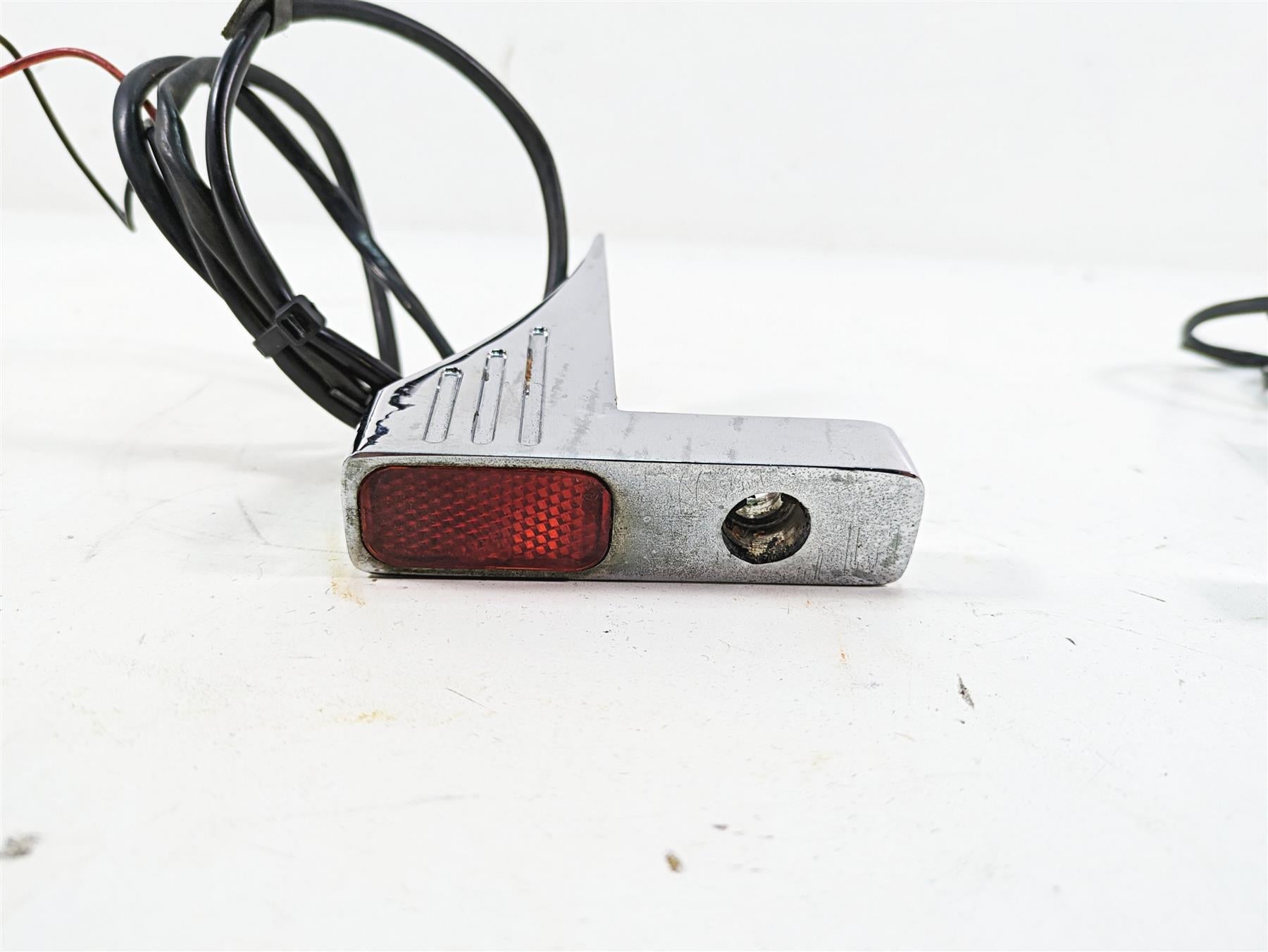 1999 Harley Dyna FXDL Low Rider Custom Swingarm Blinker Turn Signal Set {{ shop.shopifyCountryName }} - Mototech271