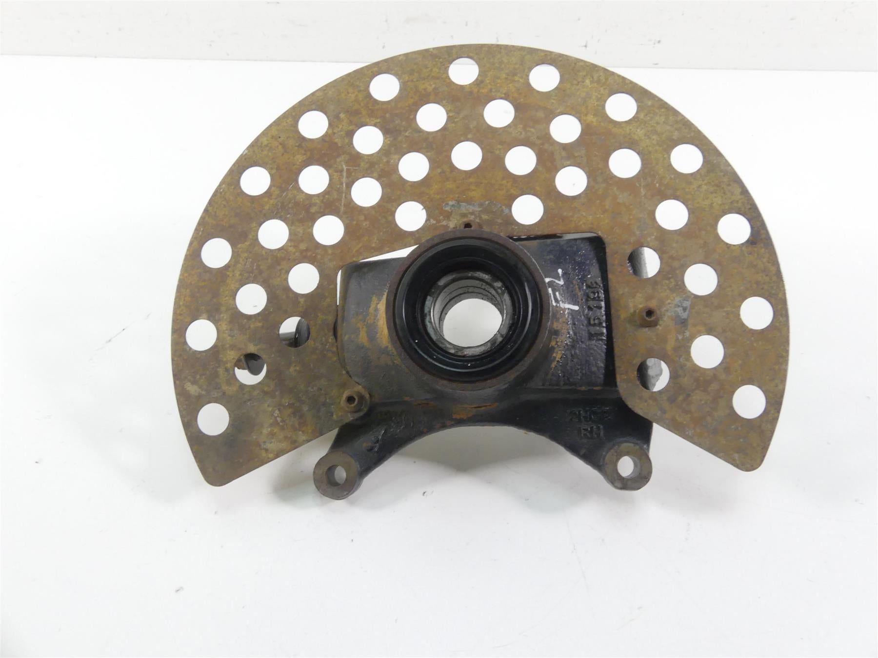 2016 Yamaha YXZ1000 R EPS SE Front Right Wheel Spindle Knuckle 2HC-F3502-00-00 {{ shop.shopifyCountryName }} - Mototech271