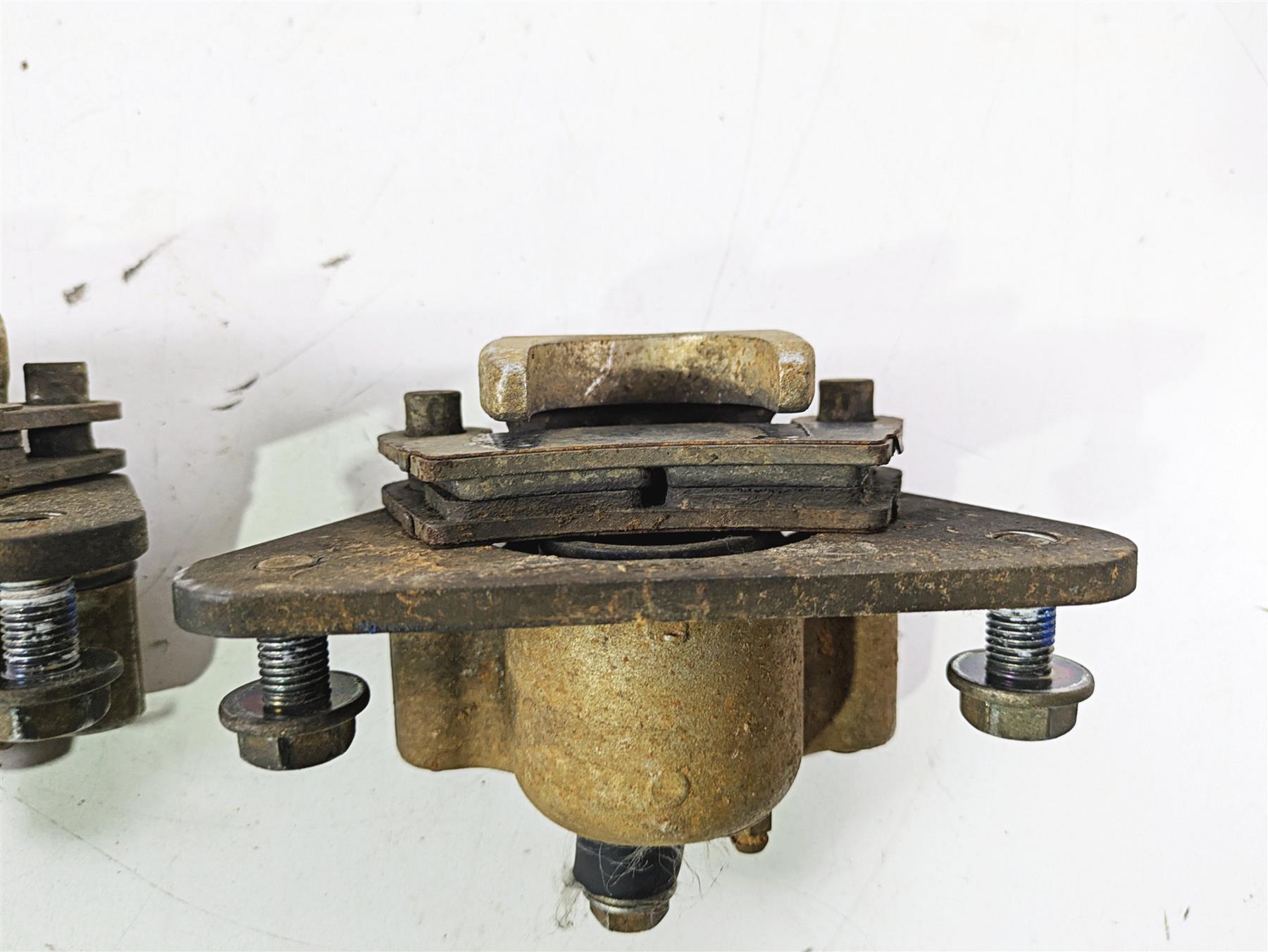 2022 Polaris Ranger 1000 Premium Rear Brake Caliper Set 1914103 1914104 {{ shop.shopifyCountryName }} - Mototech271