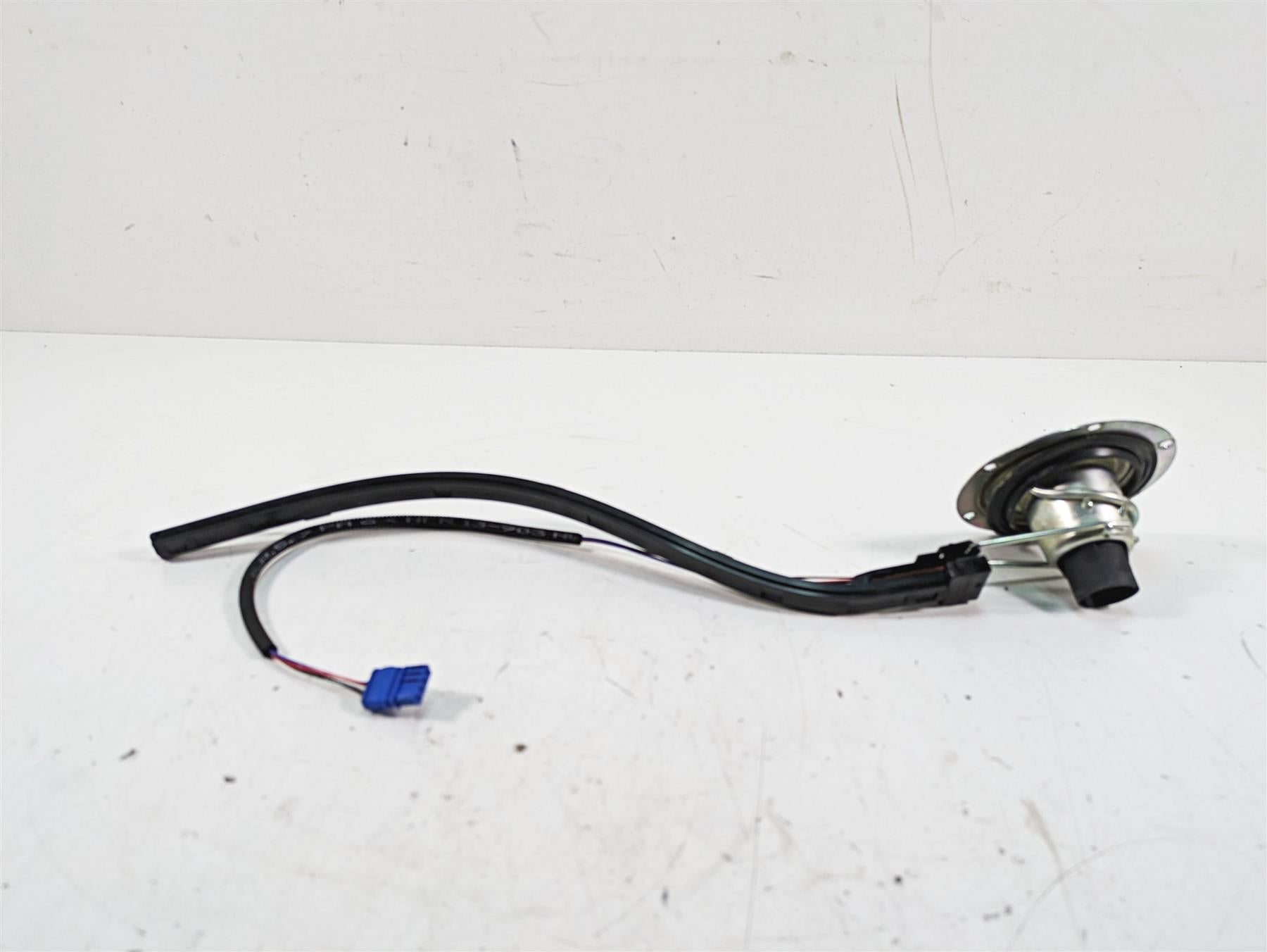 2007 BMW R1200RT K26 Fuel Gas Petrol Level Sending Unit 16147675547 | Mototech271