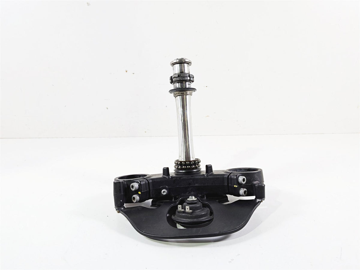 2018 Aprilia RSV4 RR Lower Triple Tree Steering Clamp 2B003923 848736 890848 {{ shop.shopifyCountryName }} - Mototech271