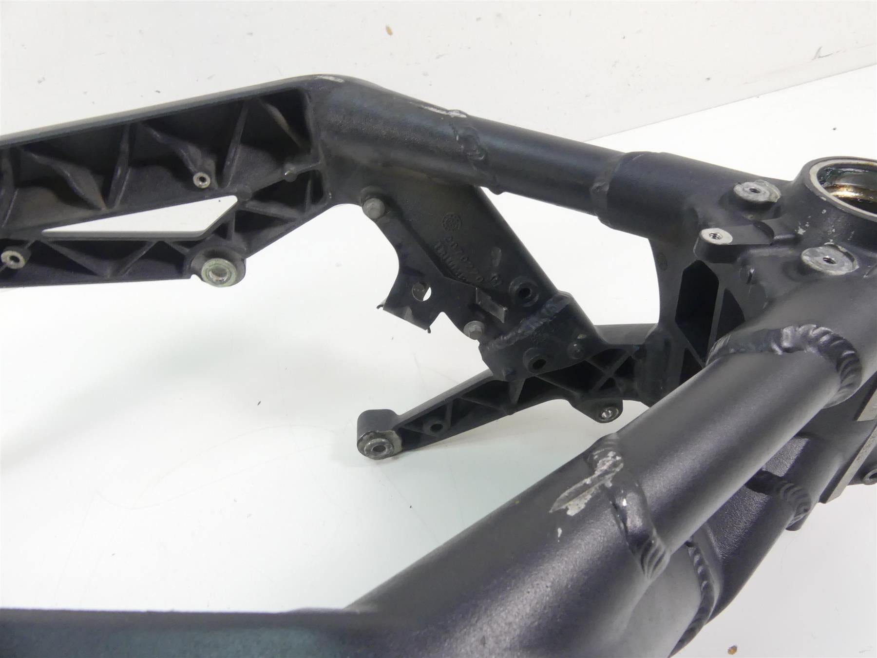 2006 Triumph Daytona 675 Straight Main Frame Chassis With Clean Clear Texas Title T2070220 {{ shop.shopifyCountryName }} - Mototech271