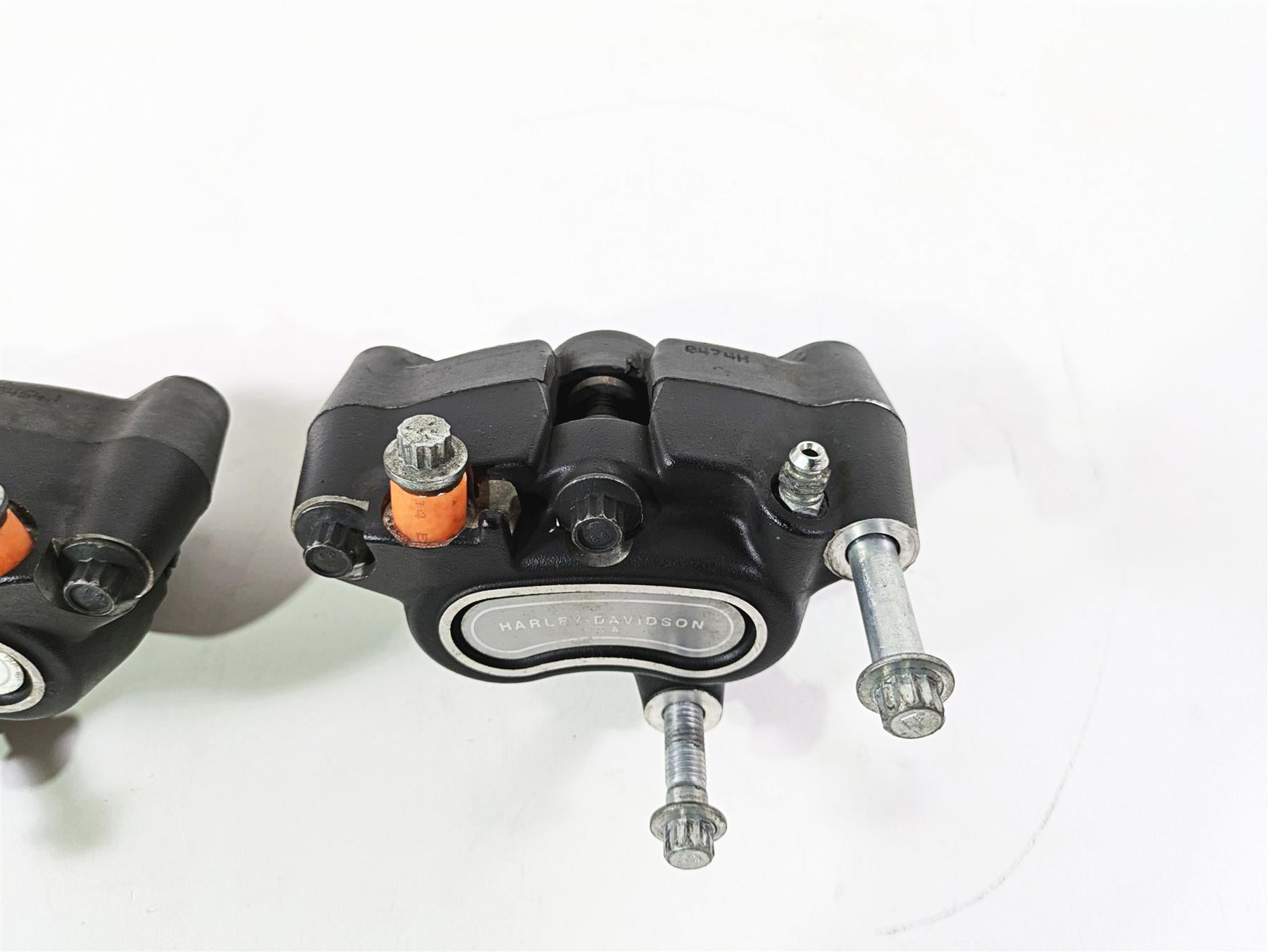2014 Harley FXDL Dyna Low Rider Front Brake Caliper Set 41300001 41300002 {{ shop.shopifyCountryName }} - Mototech271