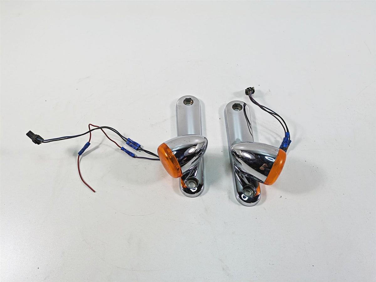 2006 Harley Touring FLHXI Street Glide Front Blinker Turn Signal Set 69278-06 {{ shop.shopifyCountryName }} - Mototech271