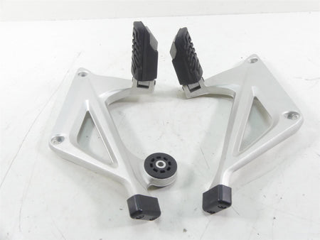 2017 BMW R1200RT K52 Rear Passenger Footpeg Set 46718534789 46718534790 {{ shop.shopifyCountryName }} - Mototech271