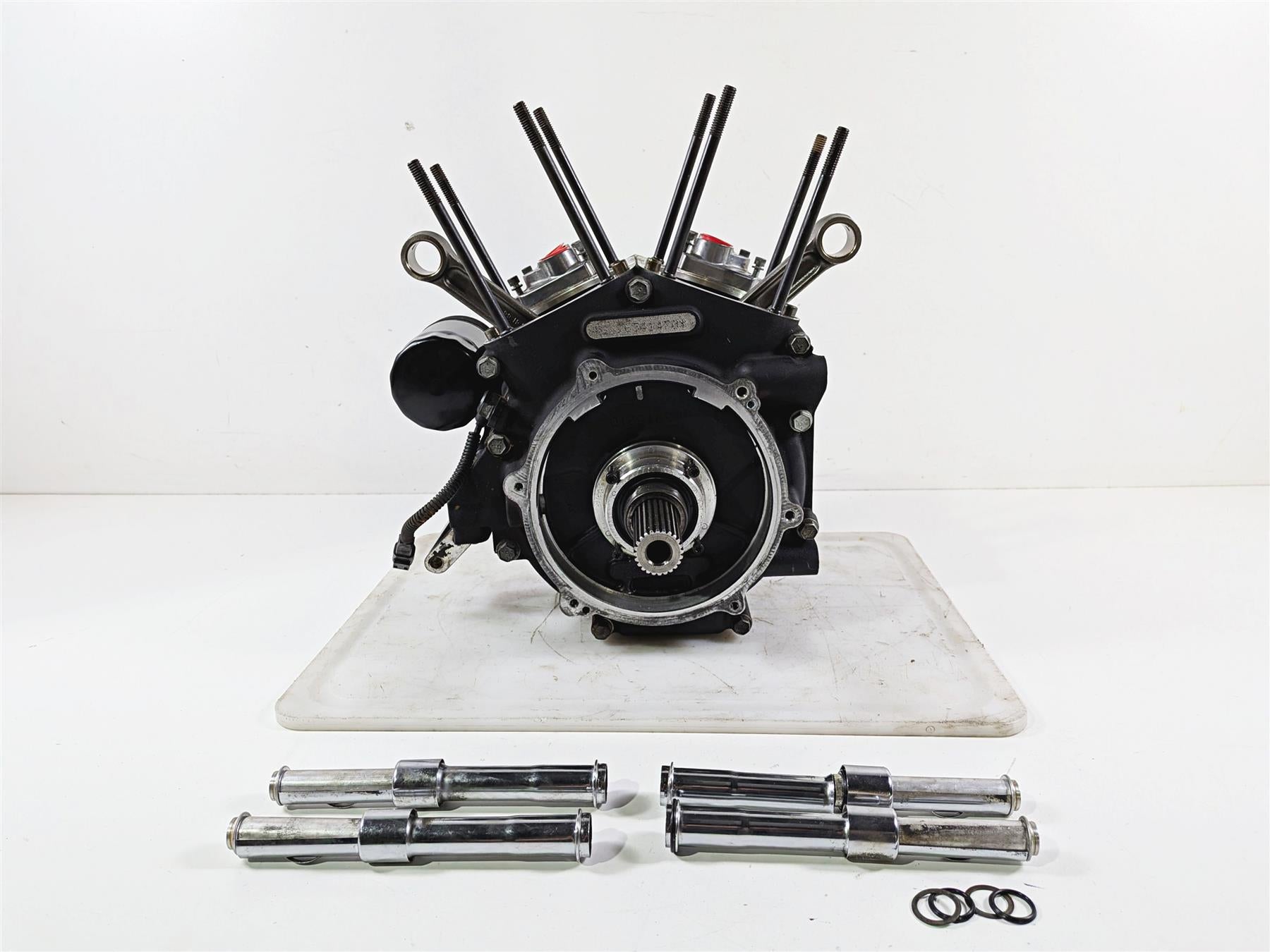 2006 Harley Davidson Dyna FXDBI Street Bob Bottom End Engine Crankcase 24621-06B {{ shop.shopifyCountryName }} - Mototech271