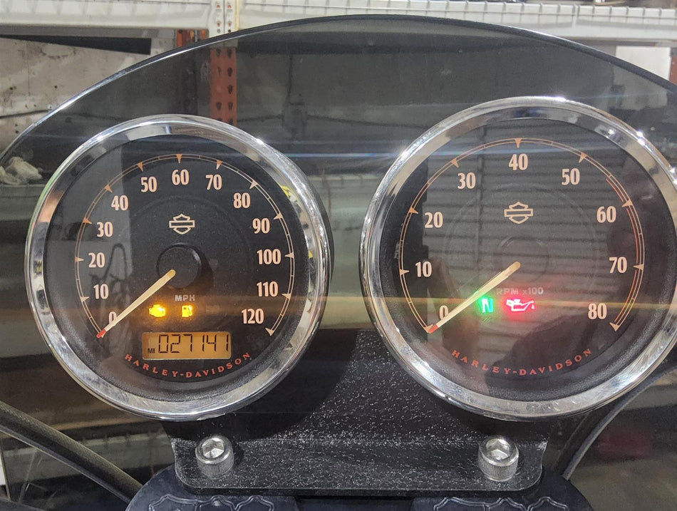 2014 Harley FXDL Dyna Low Rider Speedometer Gauge Instrument - 27k 67478-12 {{ shop.shopifyCountryName }} - Mototech271