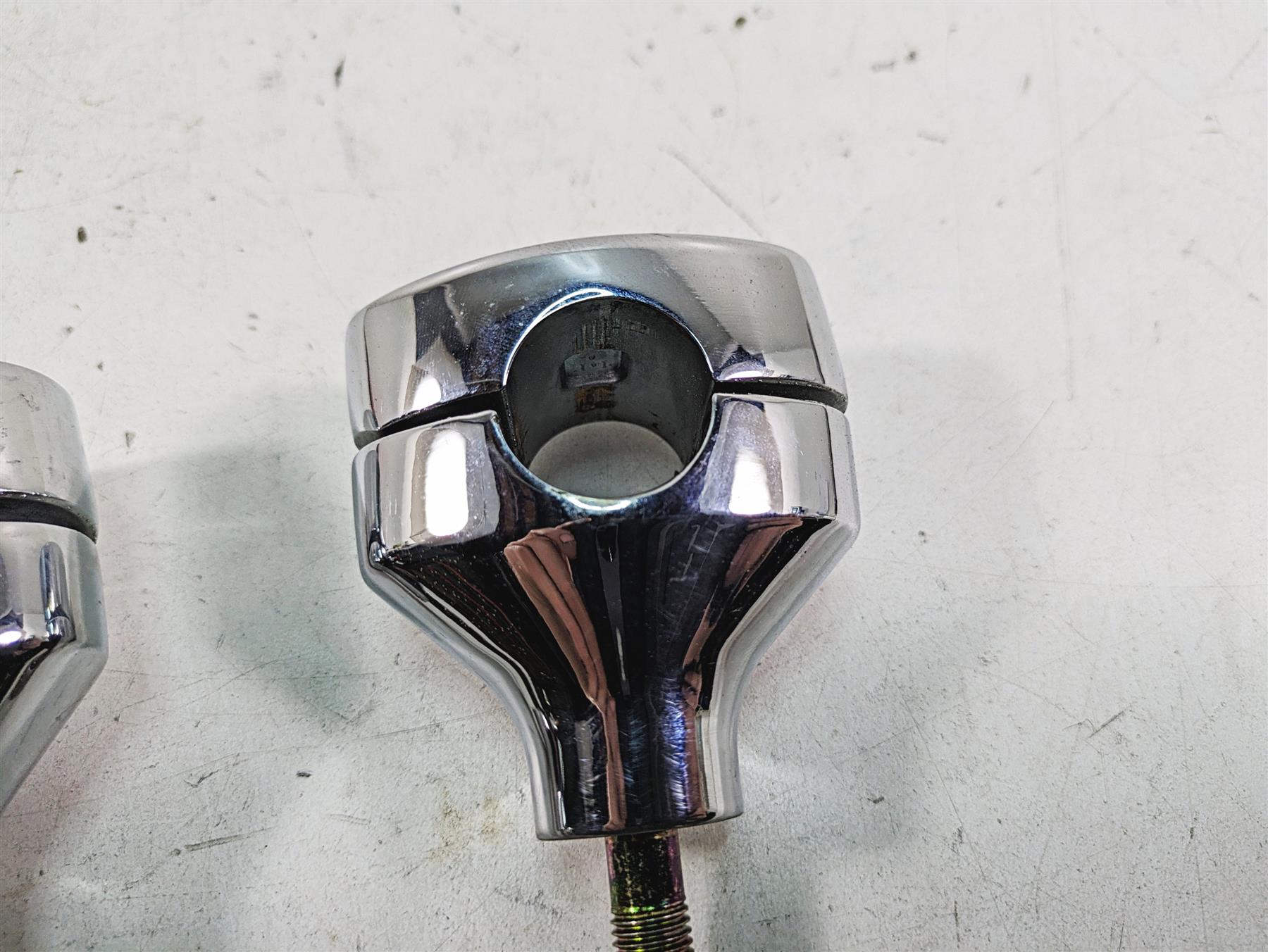 1997 Kawasaki VN1500 Vulcan Handlebar Risers Chrome Mounts 46012-1272 {{ shop.shopifyCountryName }} - Mototech271