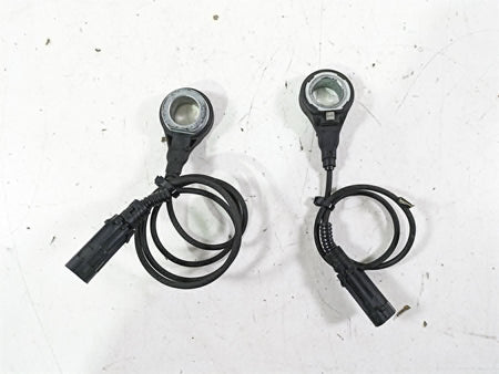 2015 Harley Touring FLHXS Street Glide Front Rear Abs Sensor Set 32700015 {{ shop.shopifyCountryName }} - Mototech271