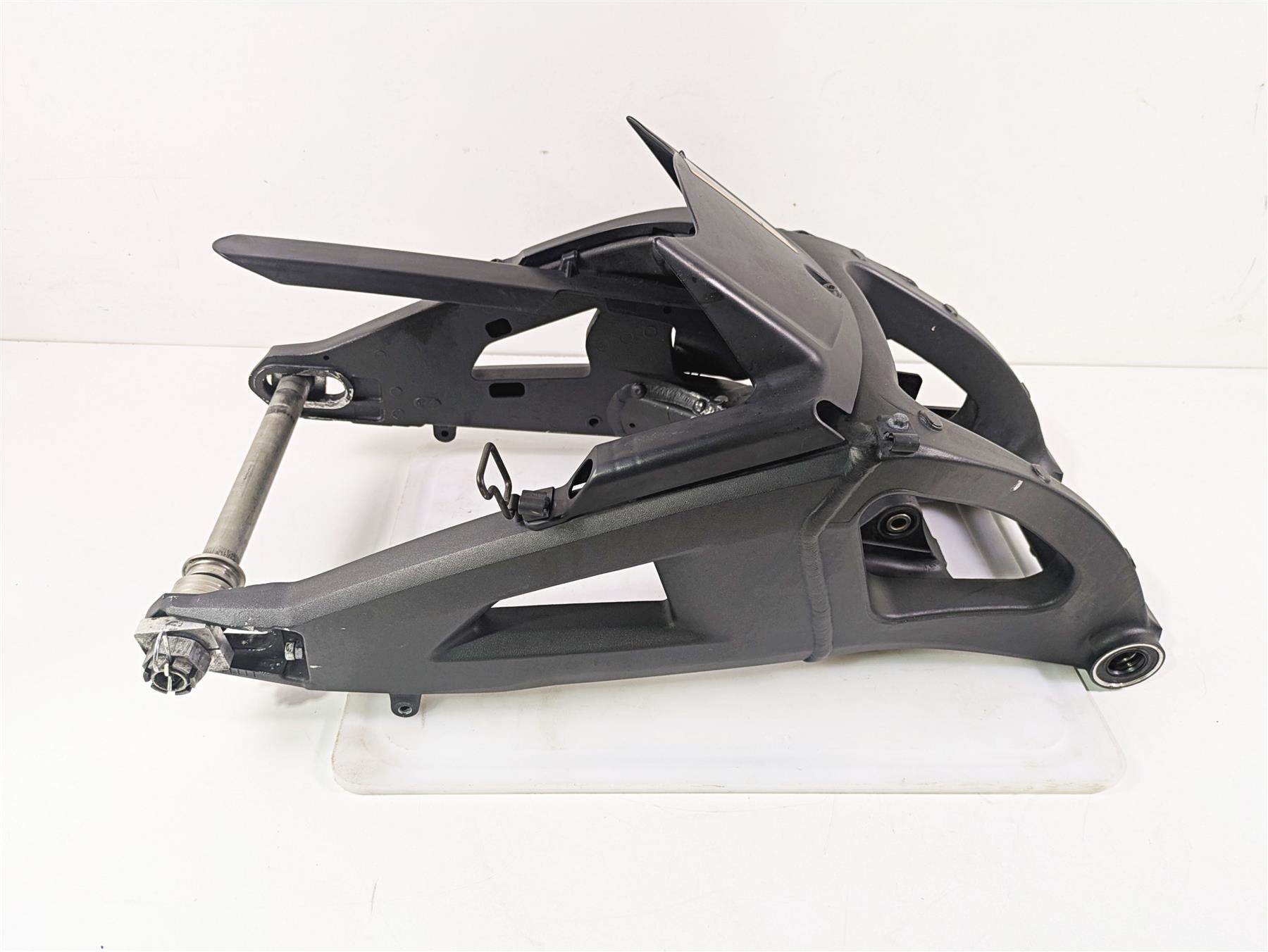 2016 Kawasaki ZX10R Ninja Straight Rear Swingarm Swing Arm 33001-0648 {{ shop.shopifyCountryName }} - Mototech271