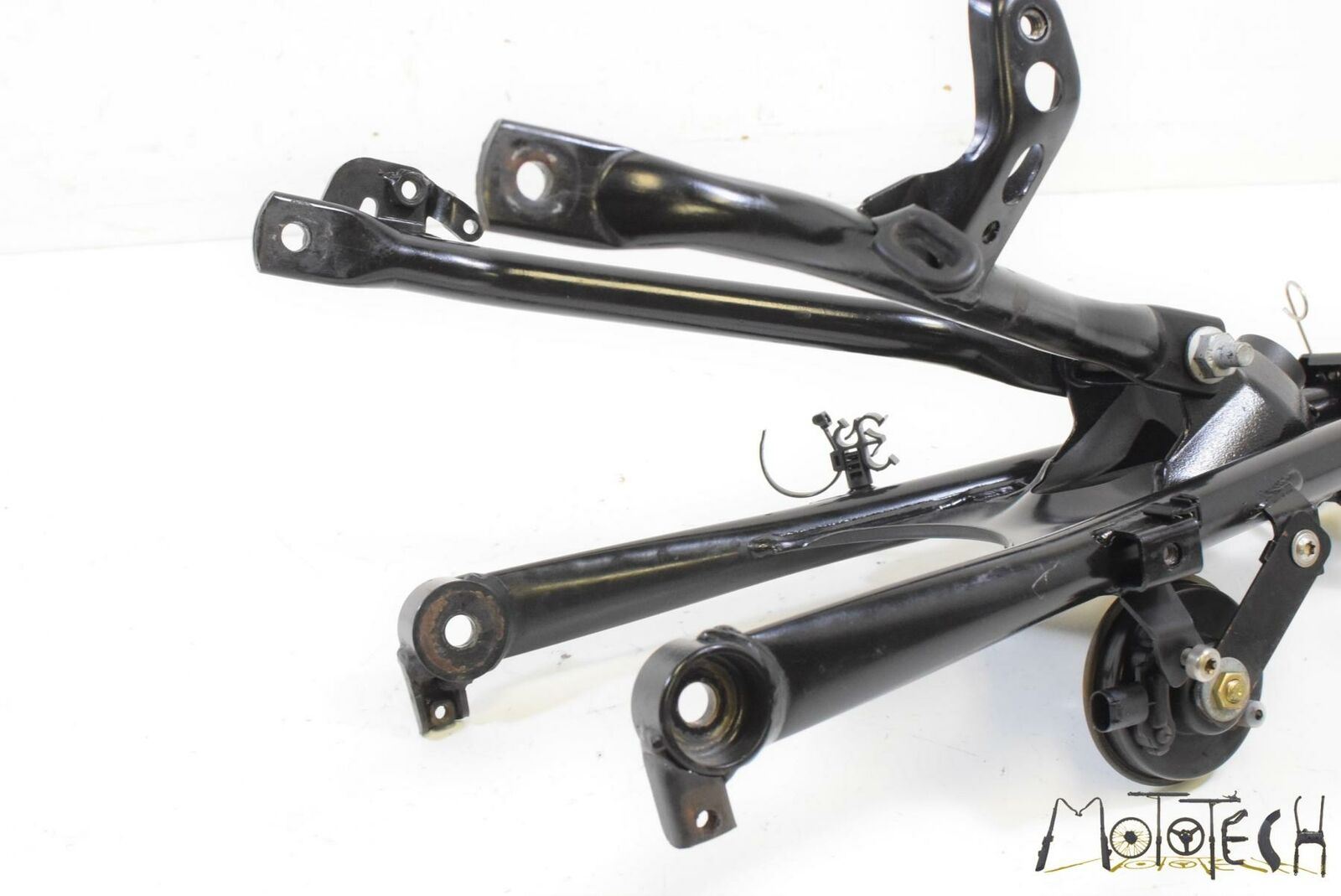 2009 BMW R1200GS R1200 GS K25 Straight Main Frame Chassis SLVG TTL 46517704979 {{ shop.shopifyCountryName }} - Mototech271