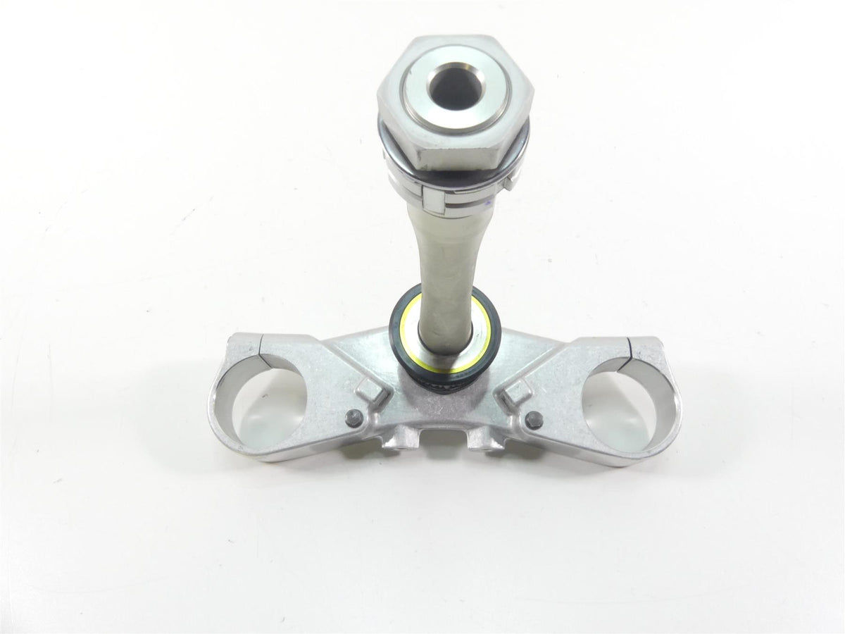 2009 Yamaha XV1700 Road Star Warrior Lower Triple Tree Clamp 5PX-23340-00-00 {{ shop.shopifyCountryName }} - Mototech271