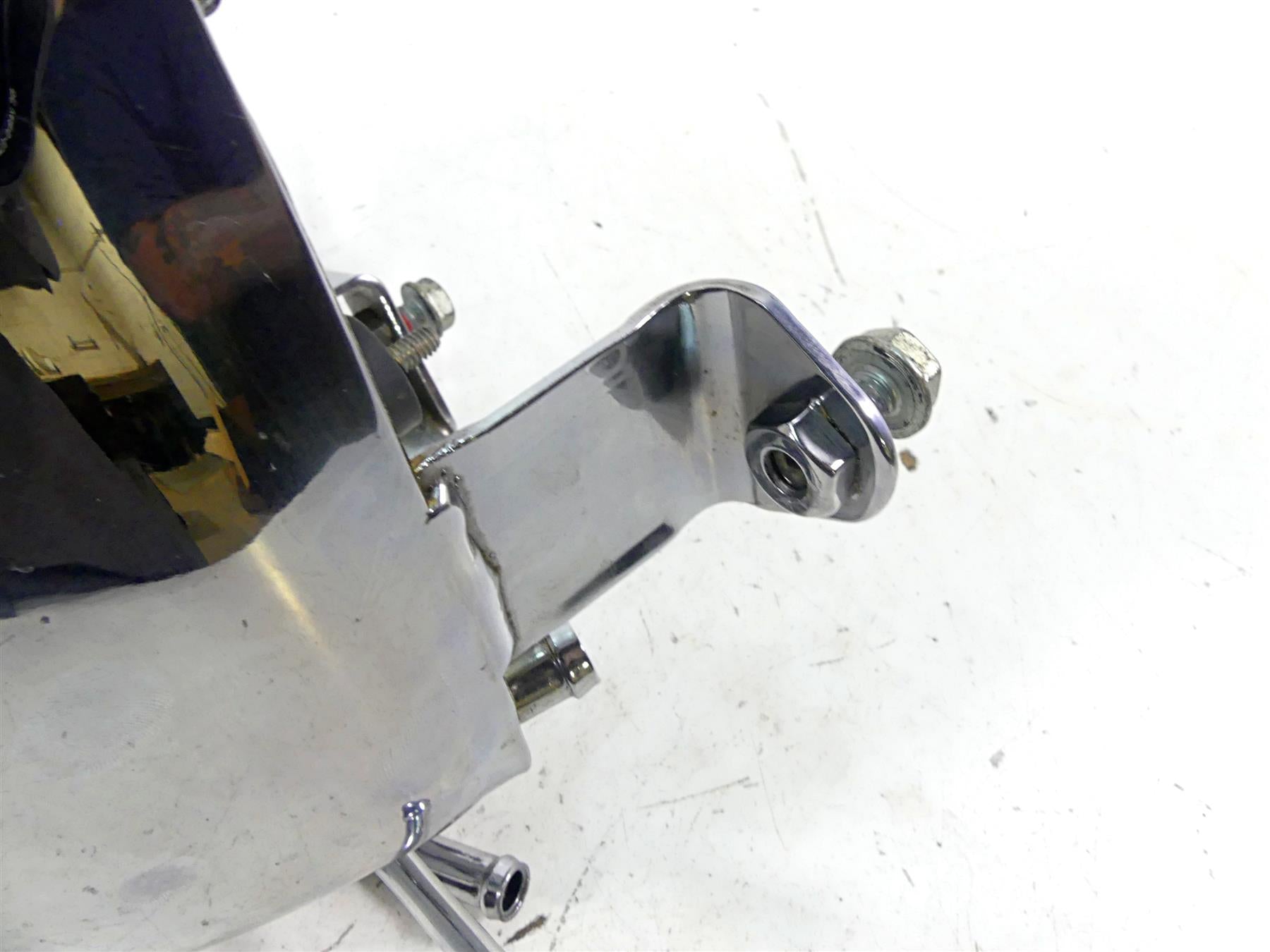 1997 Harley Sportster XL1200 C Chrome Oil Tank & Dipstick Set 62475-97A {{ shop.shopifyCountryName }} - Mototech271