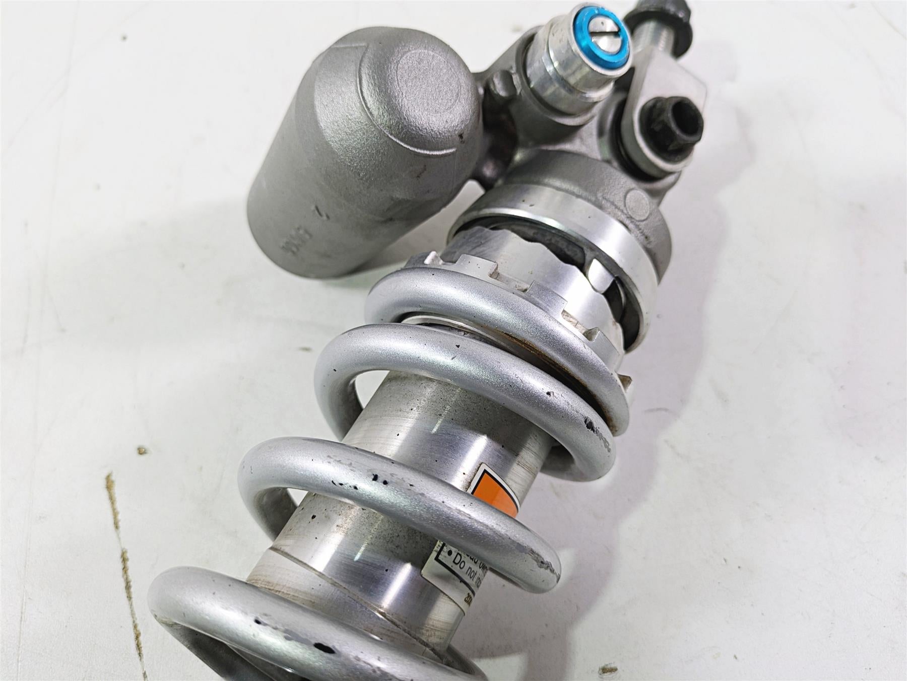 2005 Yamaha YZFR1 YZF R1 Rear Suspension Shock Damper 5VY-22210-10-00 {{ shop.shopifyCountryName }} - Mototech271